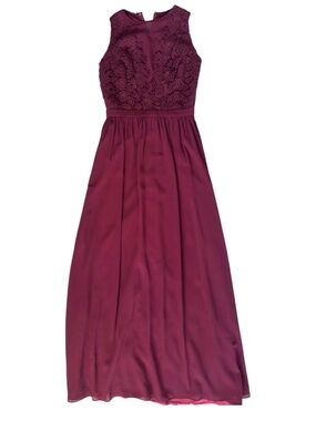 Chi Chi London - Tiffy - Plunge Illusion Lace Chiffon Gown - Burgundy - Size 4